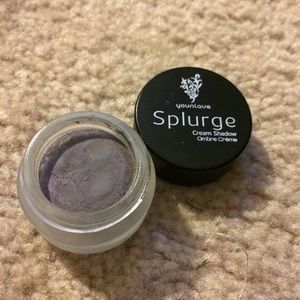 Younique Splurge cream shadow “HAPPY”